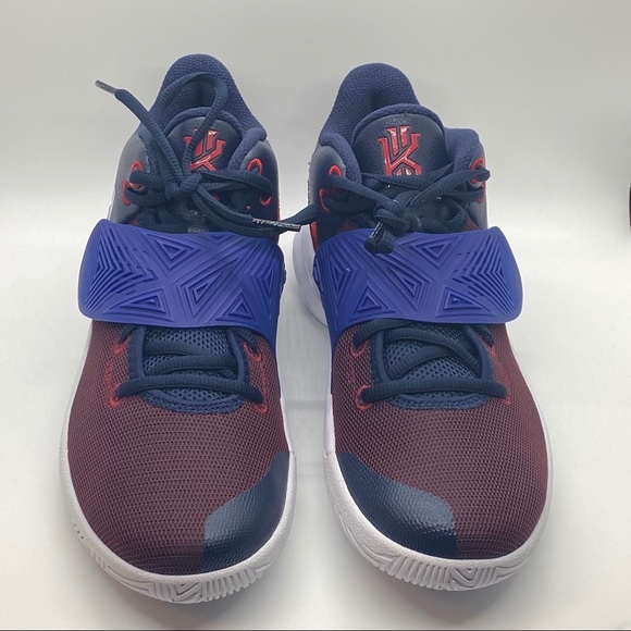 NEW Nike Kyrie Flytrap 3 Basketball Shoes Sz 8.5 - Picture 2 of 8